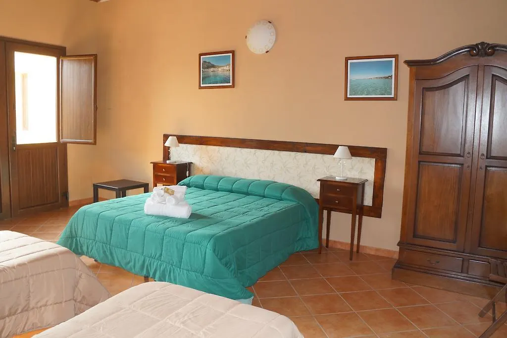 Villa Pia Cornelia Paceco