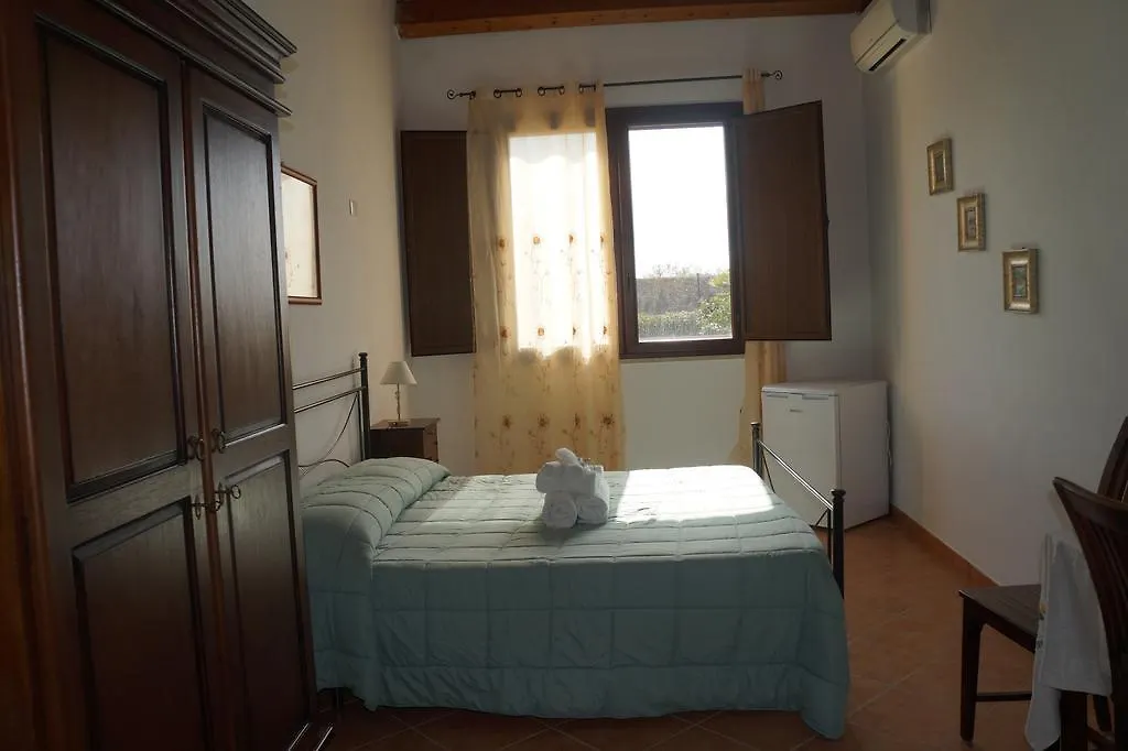 Villa Pia Cornelia Paceco 0*,  Italy